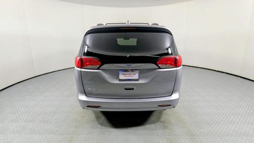 2020 Chrysler Voyager LXI