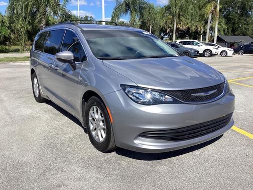 2020 Chrysler Voyager LXI