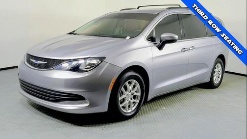 2020 Chrysler Voyager LXI