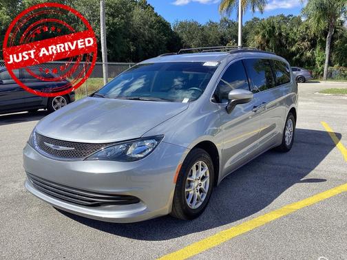 2020 Chrysler Voyager LXI