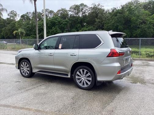 2016 Lexus LX 570 Base
