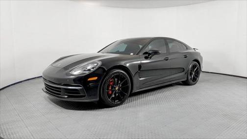 2017 Porsche Panamera 4S