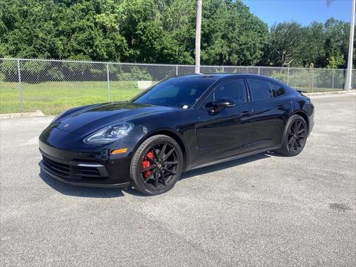 2017 Porsche Panamera 4S