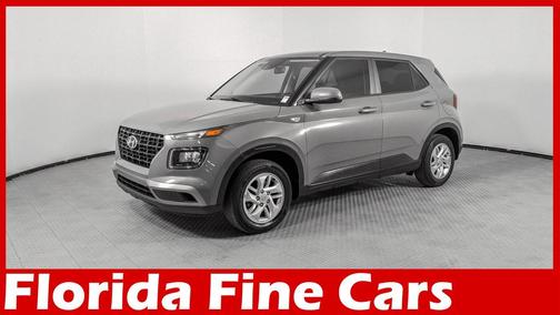 2021 Hyundai VENUE SE