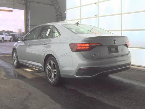 2024 Volkswagen Jetta 1.4T SE