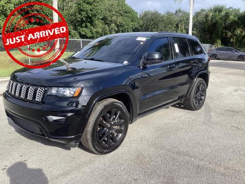 2020 Jeep Grand Cherokee Altitude