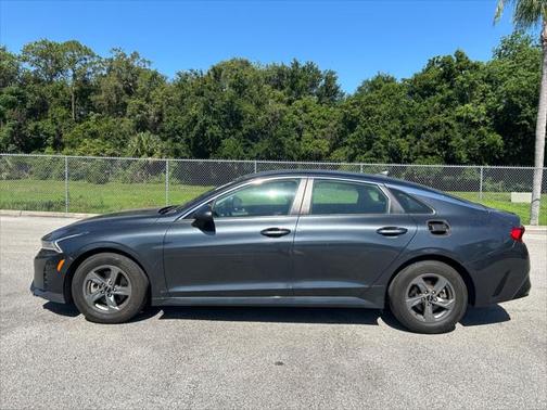 2022 Kia K5 LXS