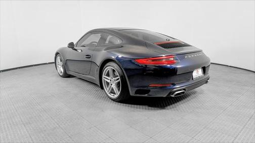 2017 Porsche 911 Carrera