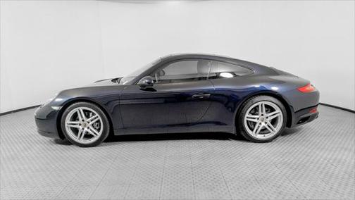 2017 Porsche 911 Carrera