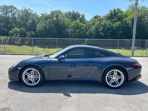 2017 Porsche 911 Carrera