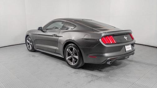 2015 Ford Mustang V6