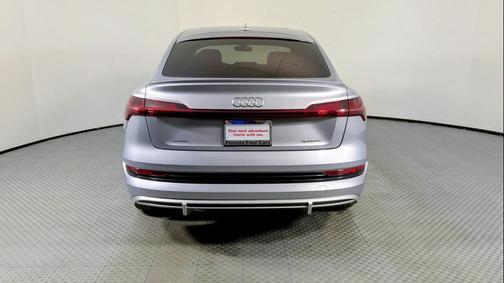 2022 Audi e-tron Sportback S line Premium Plus