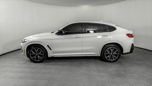 2022 BMW X4 M40i