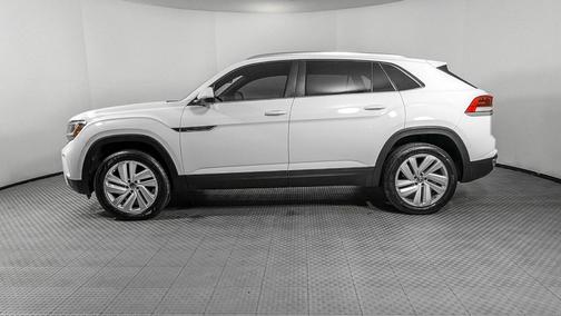 2023 Volkswagen Atlas Cross Sport 3.6L V6 SE w/Technology
