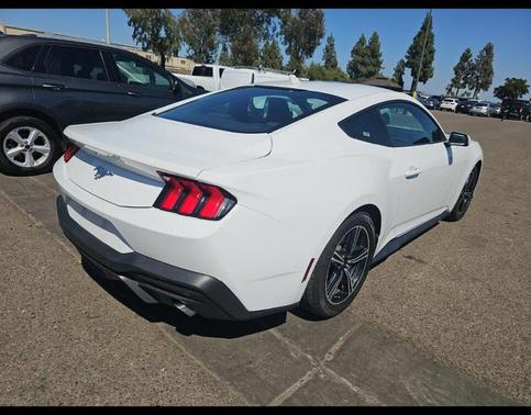 2024 Ford Mustang EcoBoost