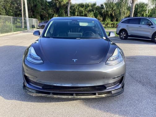 2020 Tesla Model 3 Standard Range Plus