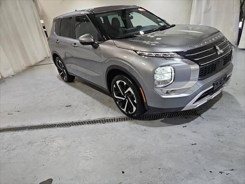 2023 Mitsubishi Outlander SE 2.5 2WD