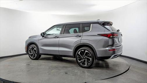 2023 Mitsubishi Outlander SE 2.5 2WD