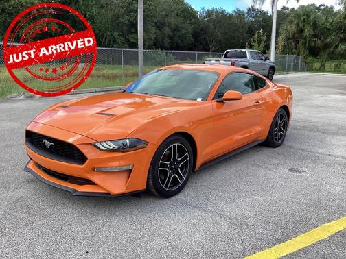 2021 Ford Mustang EcoBoost