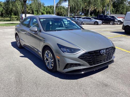 2023 Hyundai SONATA SEL