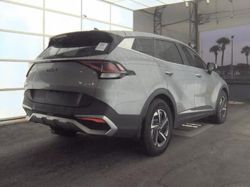 2023 Kia Sportage Hybrid LX