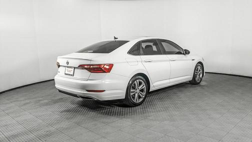 2021 Volkswagen Jetta 1.4T R-Line