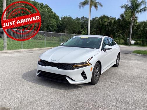 2023 Kia K5 LXS
