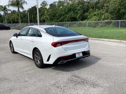 2023 Kia K5 LXS