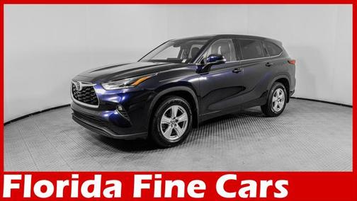 2021 Toyota Highlander LE