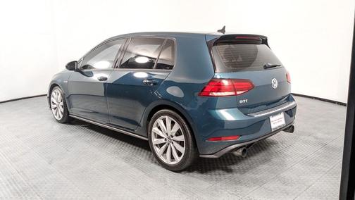 2018 Volkswagen Golf GTI 2.0T S 4-Door