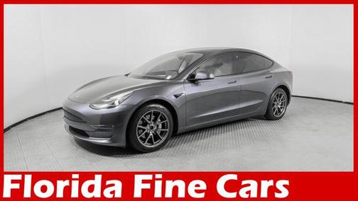 2022 Tesla Model 3 Long Range