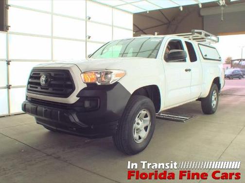 2019 Toyota Tacoma SR