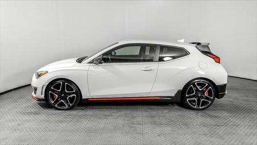 2022 Hyundai Veloster N Base