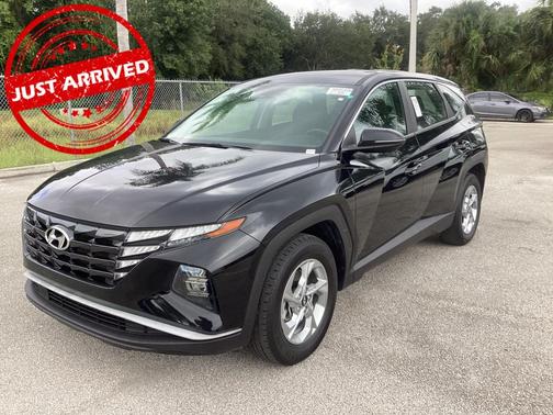 2022 Hyundai TUCSON SE