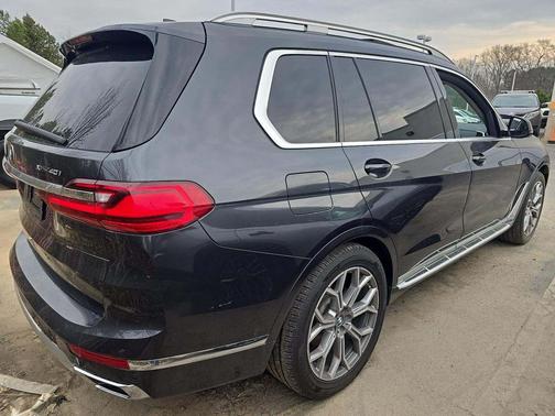 2019 BMW X7 xDrive40i