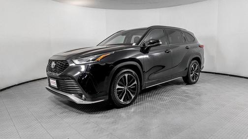 2021 Toyota Highlander XSE