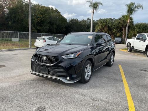 2021 Toyota Highlander XSE