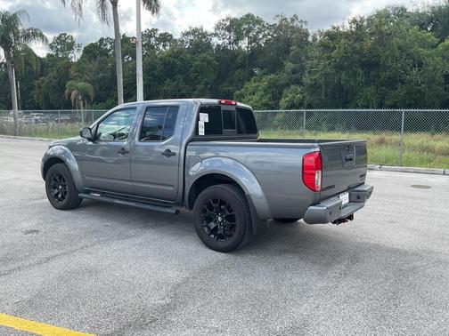 2021 Nissan Frontier SV