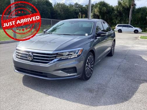 2022 Volkswagen Passat 2.0T Limited Edition