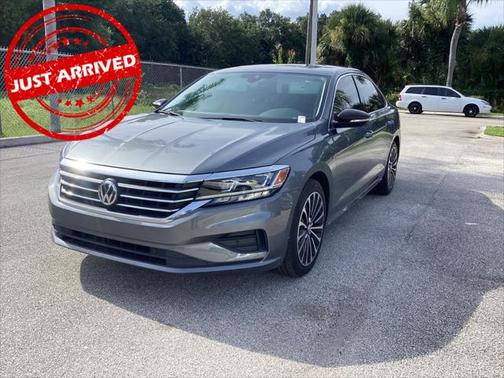 2022 Volkswagen Passat 2.0T Limited Edition