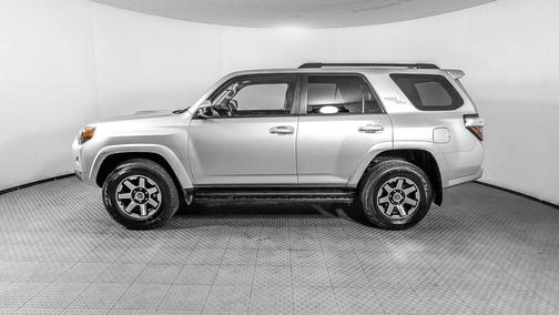 2024 Toyota 4Runner TRD Off Road