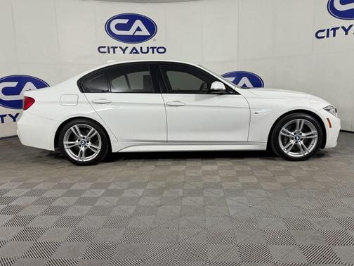 2018 BMW 330 i