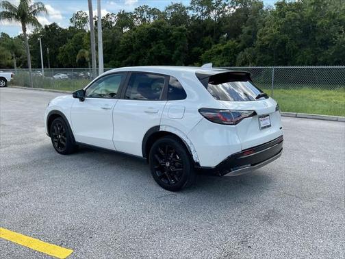 2024 Honda HR-V 2WD Sport