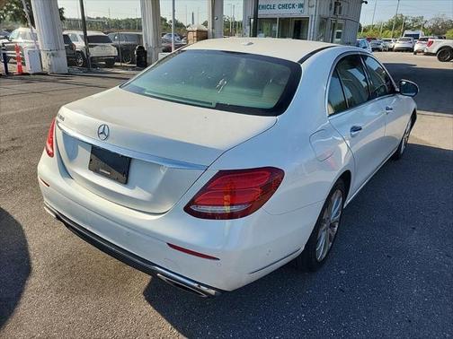 2017 Mercedes-Benz E-Class E 300 LUXURY