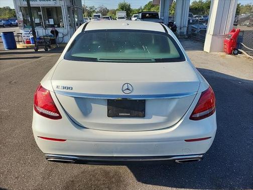 2017 Mercedes-Benz E-Class E 300 LUXURY