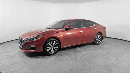 2021 Nissan Altima 2.5 SV