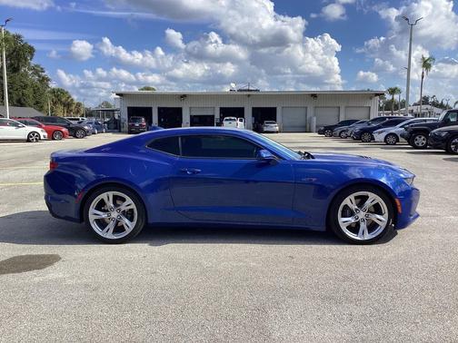 2021 Chevrolet Camaro LT1