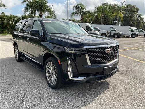 2022 Cadillac Escalade ESV Premium Luxury