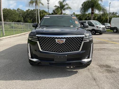 2022 Cadillac Escalade ESV Premium Luxury