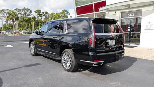 2022 Cadillac Escalade ESV Premium Luxury